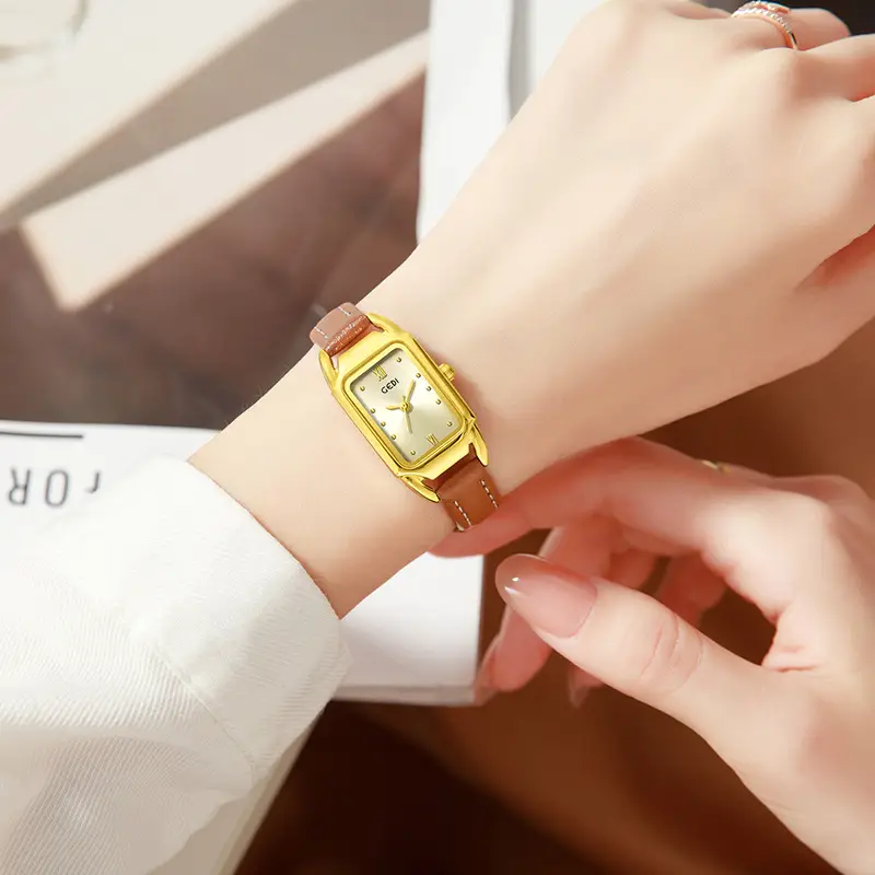 Gold Square Watch for Women Quartz Belt Watch - Image 7