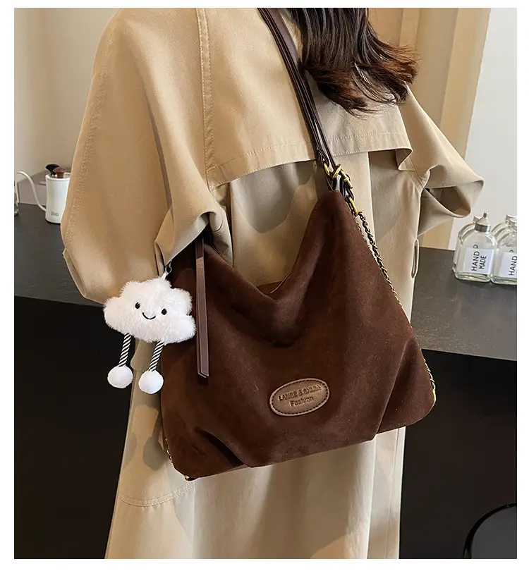 Women Large Capacity Brown Leather Shoulder Bag — feature 1