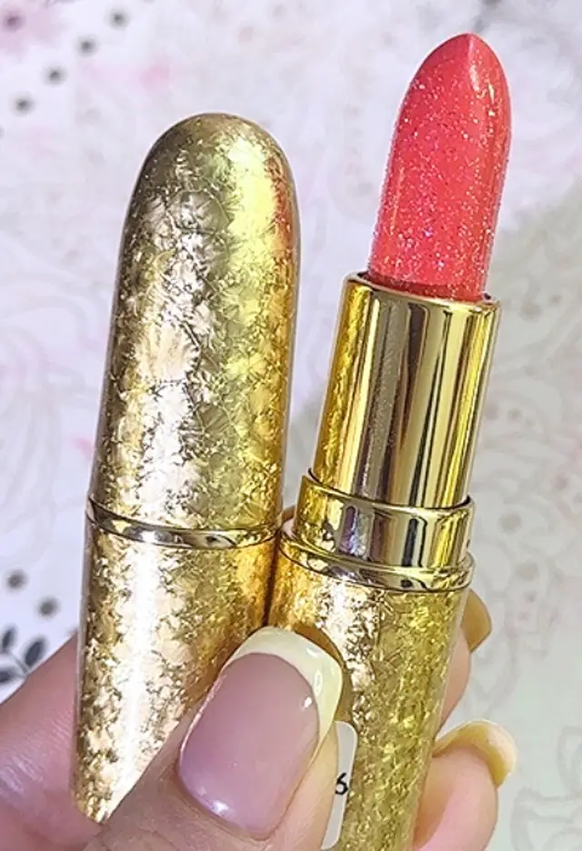 Pearlescent Lipstick Dragon Fruit Non-Stick Cup — feature 24