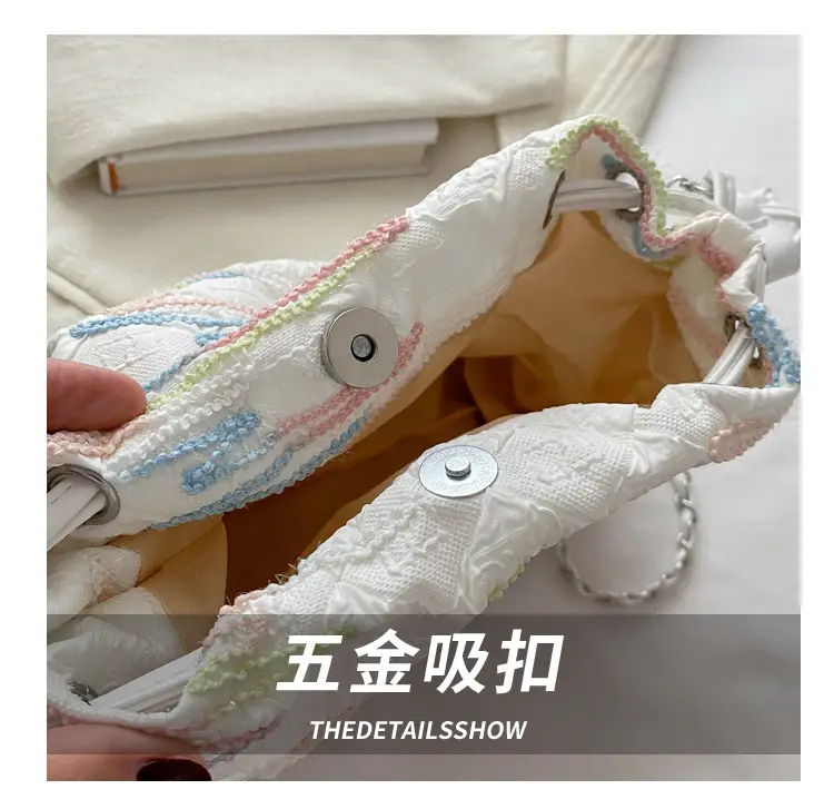 New Chinese Embroidered Crossbody Bag Women's Summer — feature 6