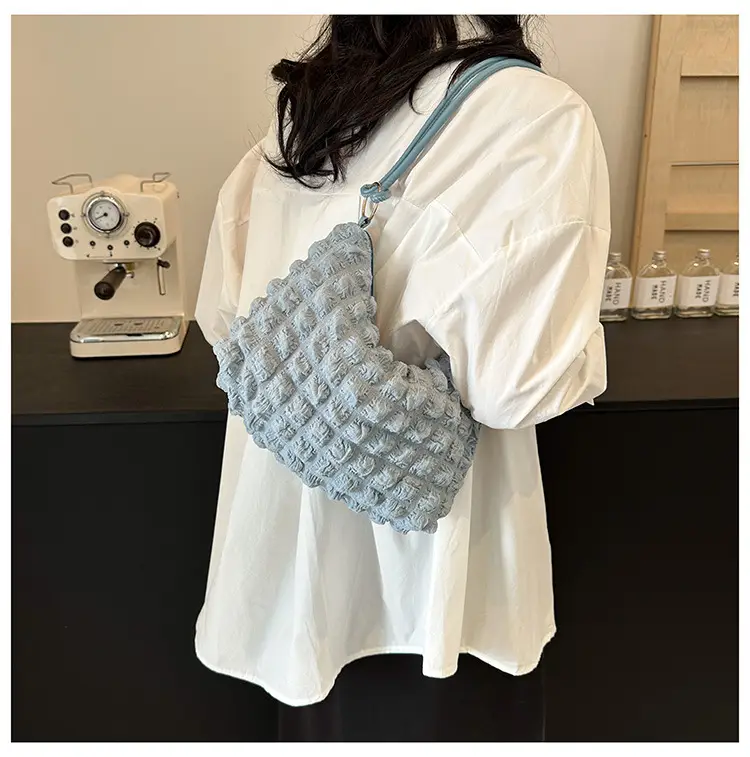 Pink Bubble Pleated Shoulder Bag for Women — feature 43