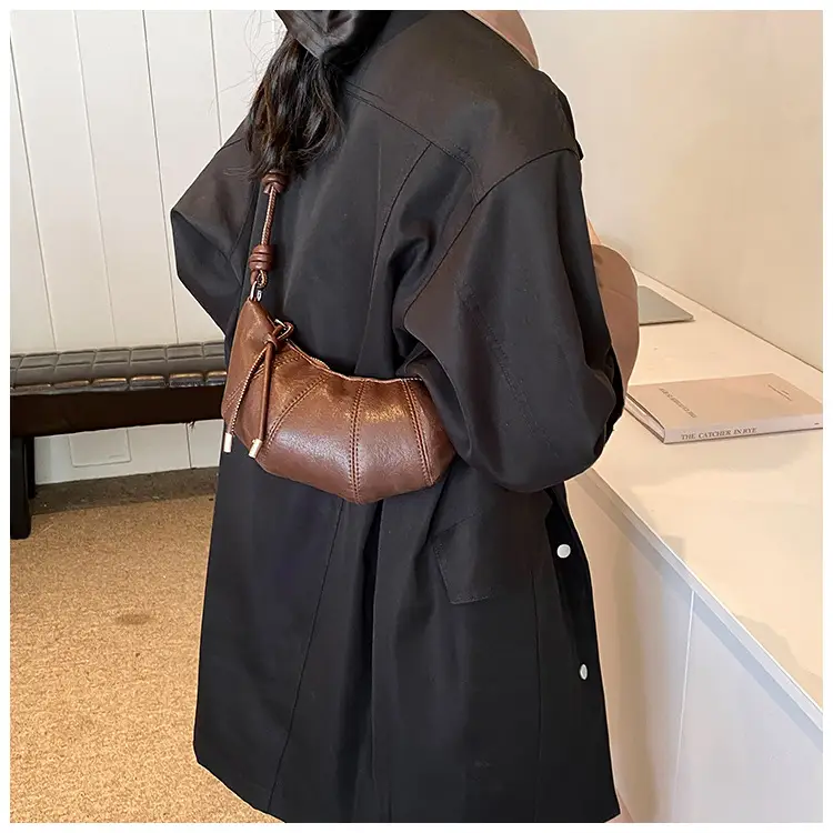 Women Crossbody Bag Brown Leather 2024 Fashion — feature 32