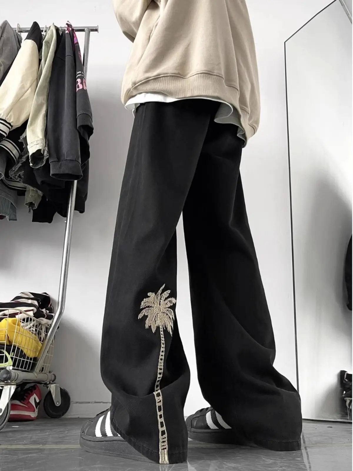 Men's Pure Black Embroidered Straight Pants Winter Ruffian Handsome — feature 11