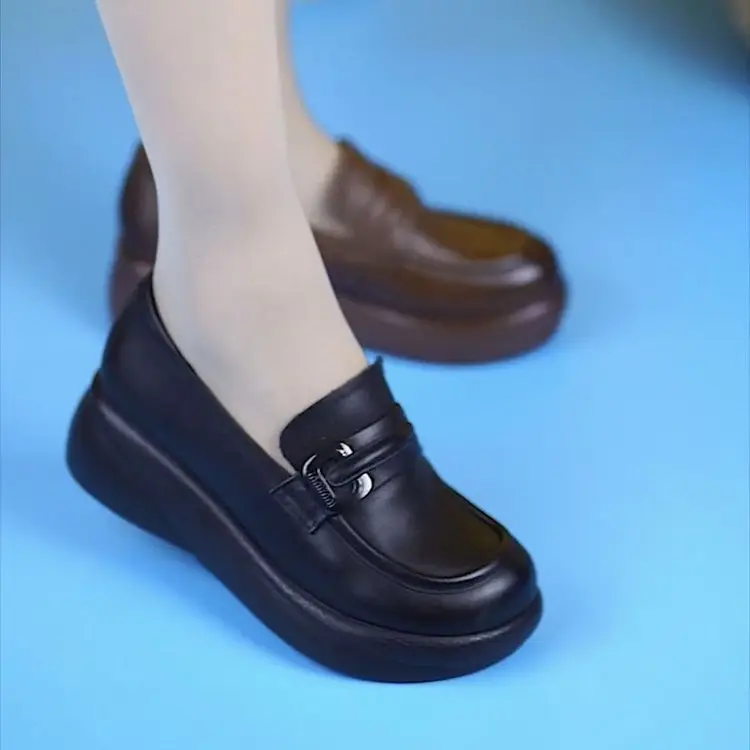 Vintage Leather Single-layer Shoes Women's 2024 Loafers Autumn New Thick-soled British Single-layer Shoes Round Toe Comfortable Platform Leather Shoes