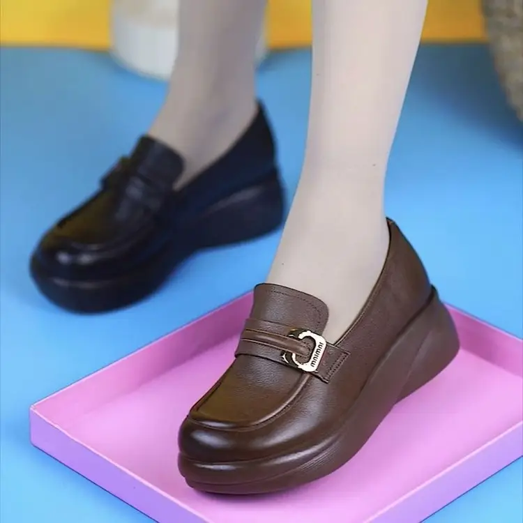 Vintage Leather Single-layer Shoes Women's 2024 Loafers Autumn New Thick-soled British Single-layer Shoes Round Toe Comfortable Platform Leather Shoes — feature 1