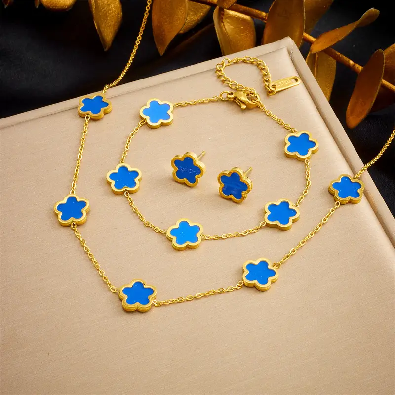 Golden Fourleaf Flower Necklace Set for Women - Image 7