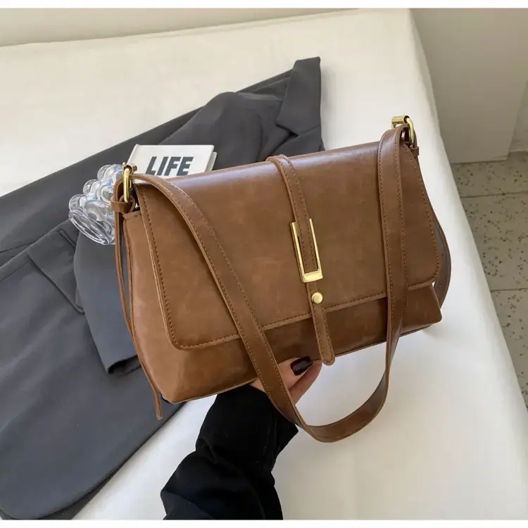 Retro Fashion Crossbody Bag Women 2026 Square High End — feature 40