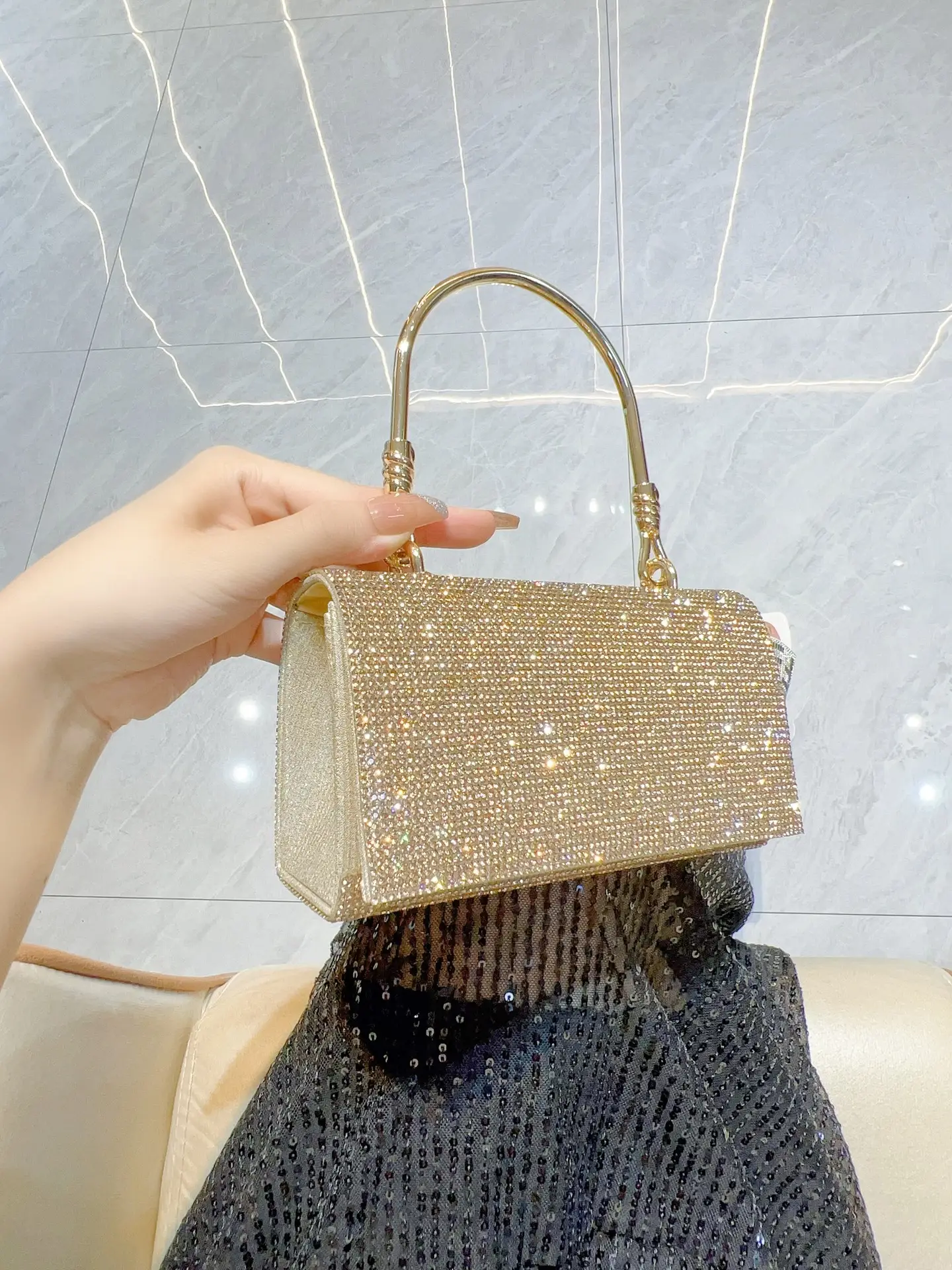 Full Diamond Shiny Gold Handbag for Women - Image 6