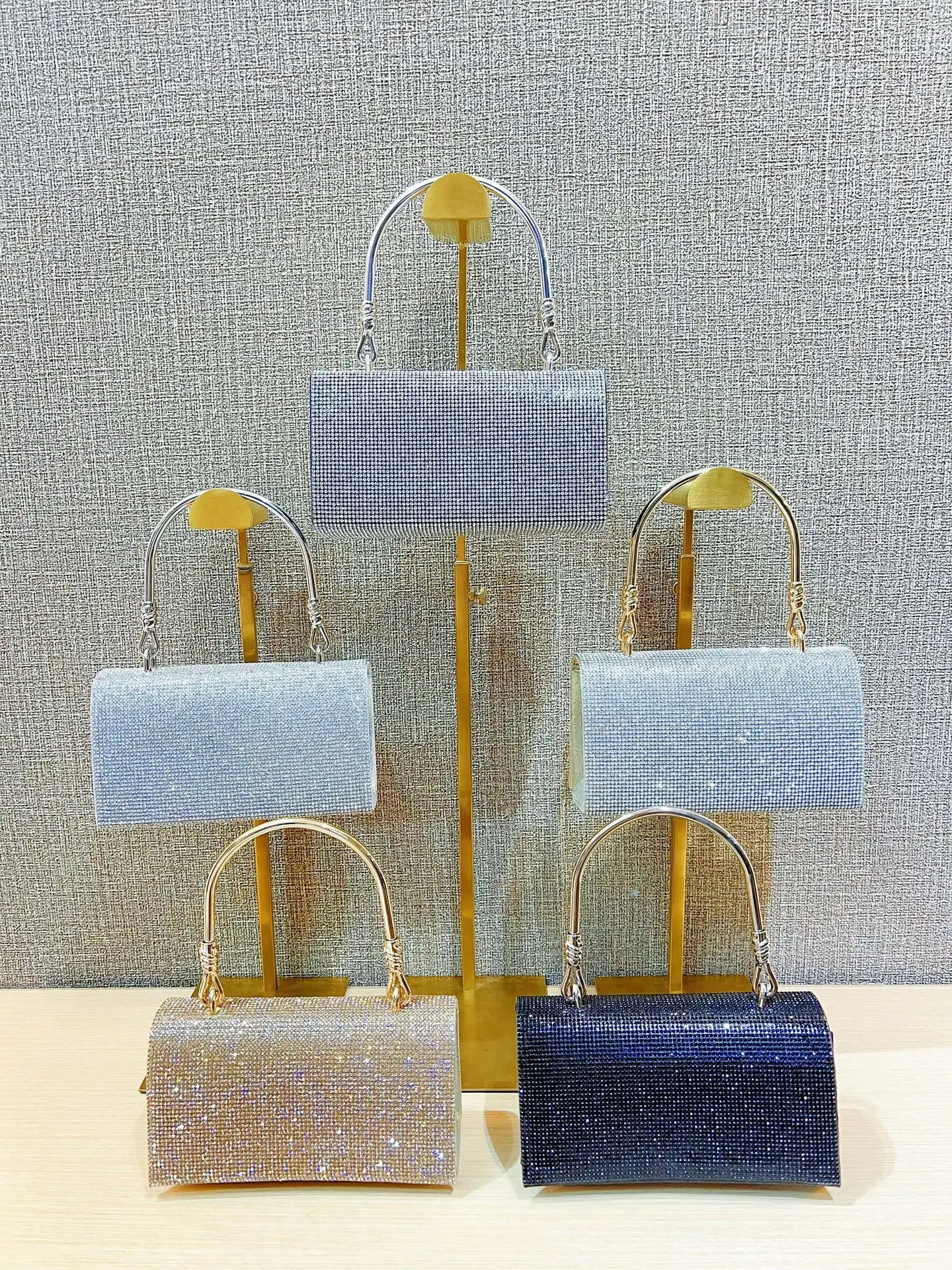 Full Diamond Shiny Gold Handbag for Women - Image 8