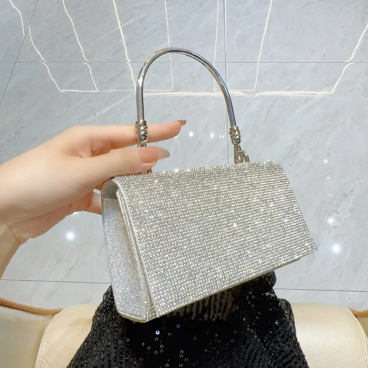 Full Diamond Shiny Gold Handbag for Women - Image 3