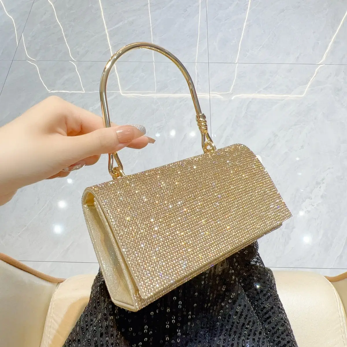 Full Diamond Shiny Gold Handbag for Women - Image 4
