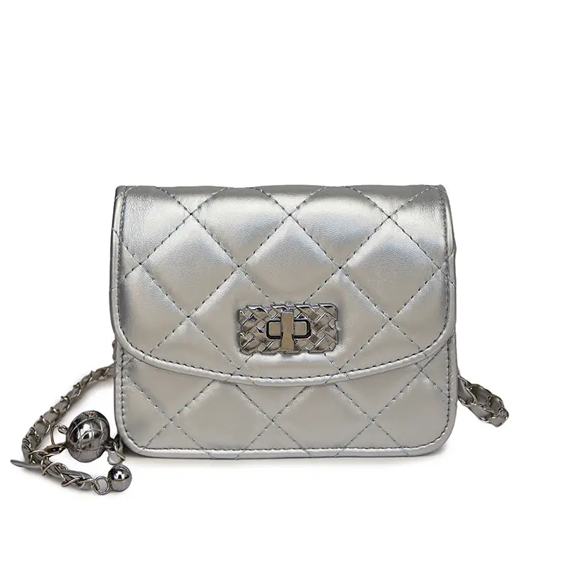 Lingge White Quilted Chain Shoulder Bag 2024