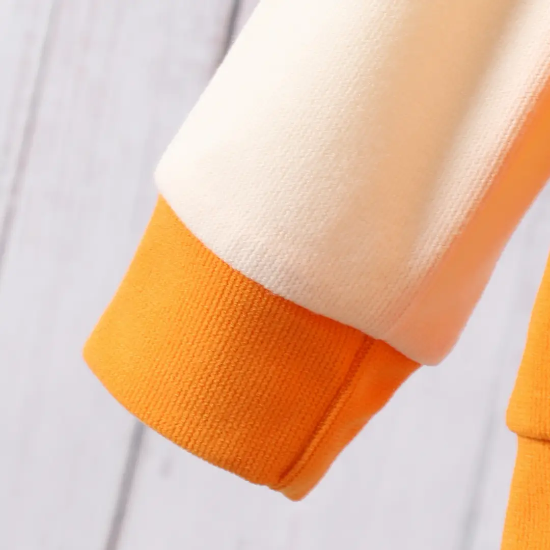 Long-sleeved hooded color A- shaped suit — feature 15