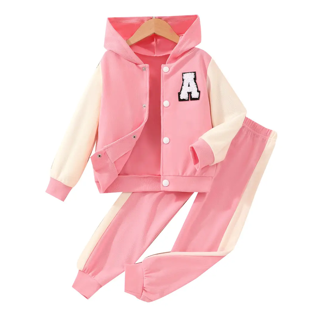 Long-sleeved hooded color A- shaped suit — feature 47