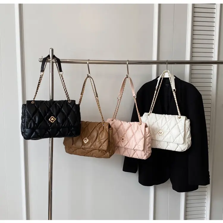 Women's Textured Rhombic Chain Bags Large Capacity — feature 14