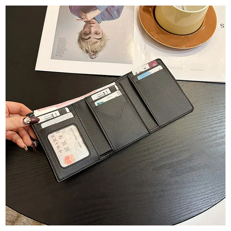 Cross-border high-end wallet women's new short multi-card three-fold buckle hand-held long wallet for hair — feature 25