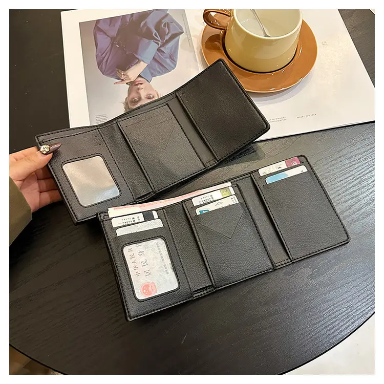 Cross-border high-end wallet women's new short multi-card three-fold buckle hand-held long wallet for hair — feature 26