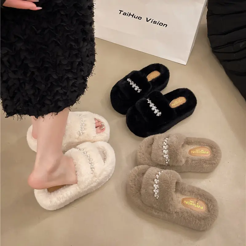 Foreign trade pearl 7CM thick-soled fluffy slippers outer wear 2024 new autumn and winter fairy wind plush cotton slippers women