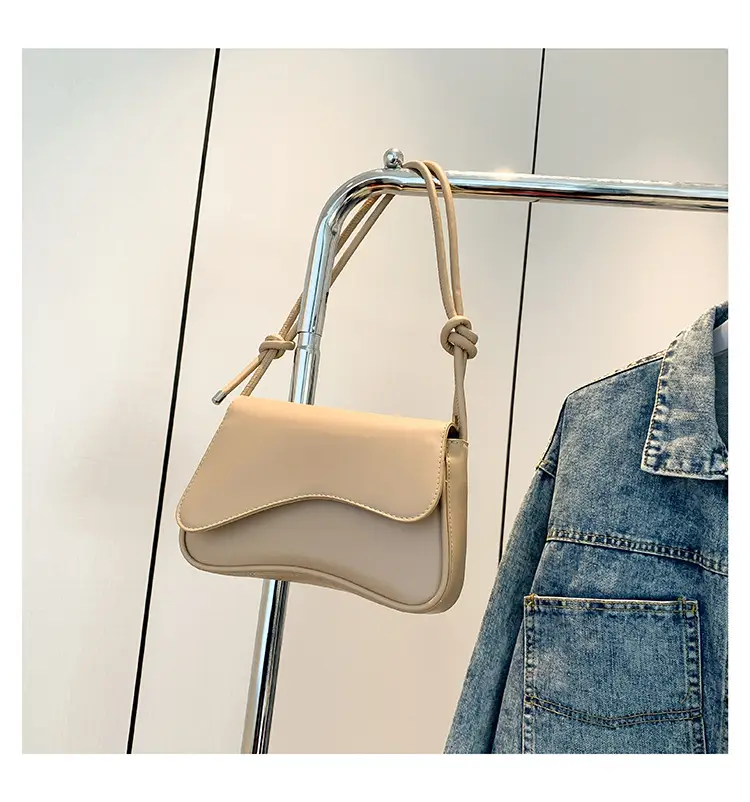 Women's White Shoulder Crossbody Bag Black Top — feature 28