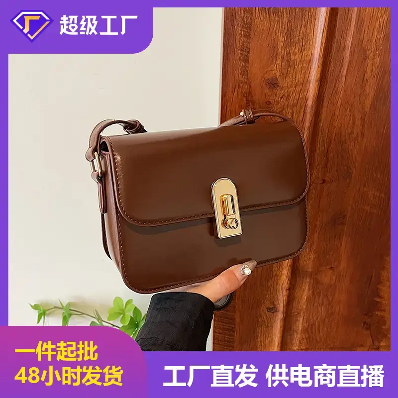 Black Retro Crossbody Bag Women's Autumn