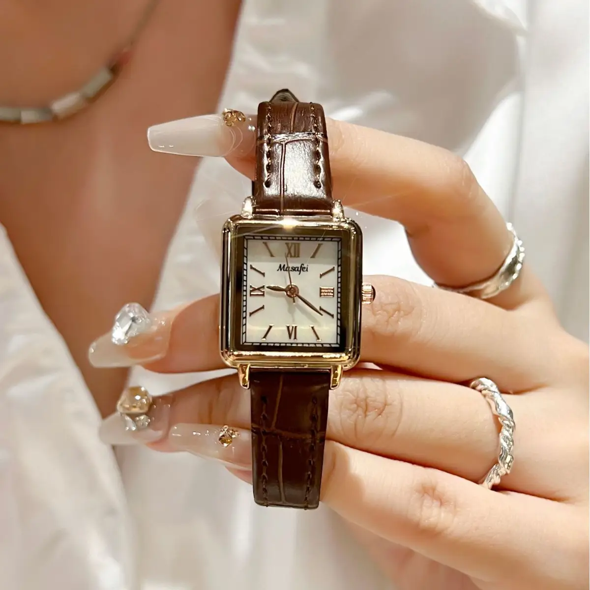 Masha Fei Small Square Watch Mother Pearl Famous Women's Watch Quartz Women's Watch Exquisite Couple Thin Luxury