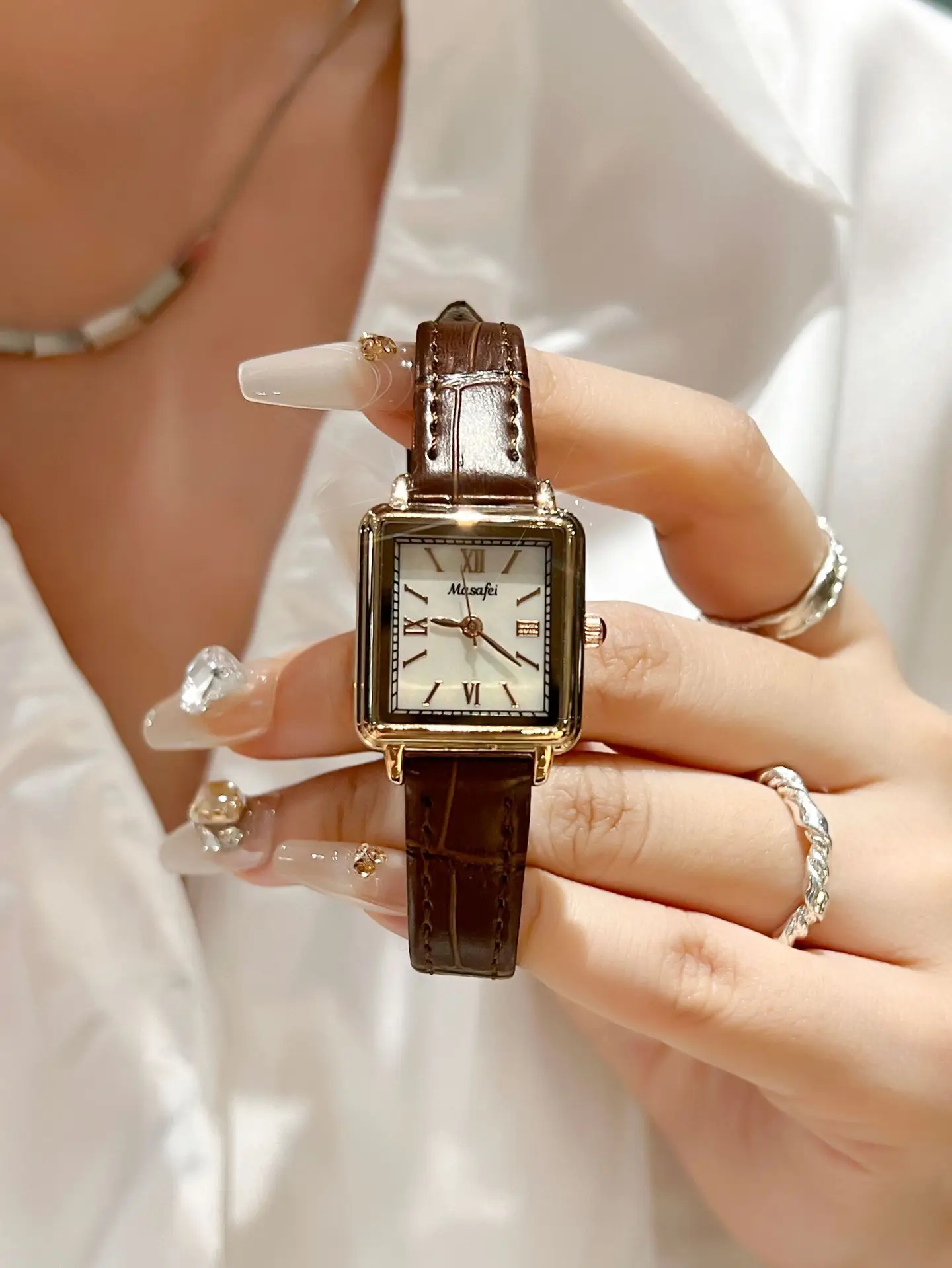 Masha Fei Small Square Watch Mother Pearl Famous Women's Watch Quartz Women's Watch Exquisite Couple Thin Luxury — feature 6