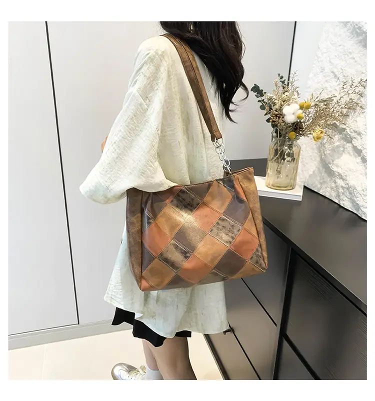 Pink Vintage Hepburn Style Shoulder Bag for Women — feature 25