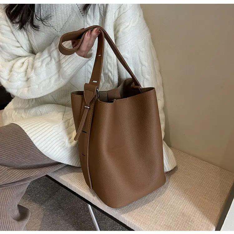 Brown French Large Capacity Shoulder Bag — feature 25