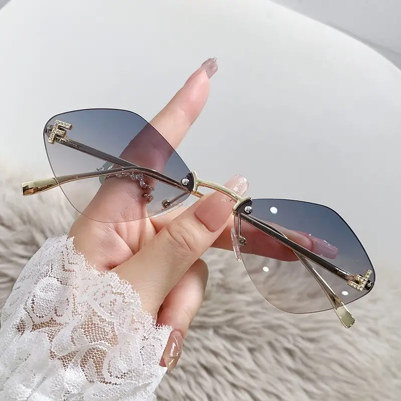 New Frameless Sunglasses Diamond Letter F High Fashion European Small Frame - Image 11