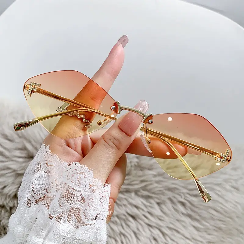 New Frameless Sunglasses Diamond Letter F High Fashion European Small Frame - Image 3