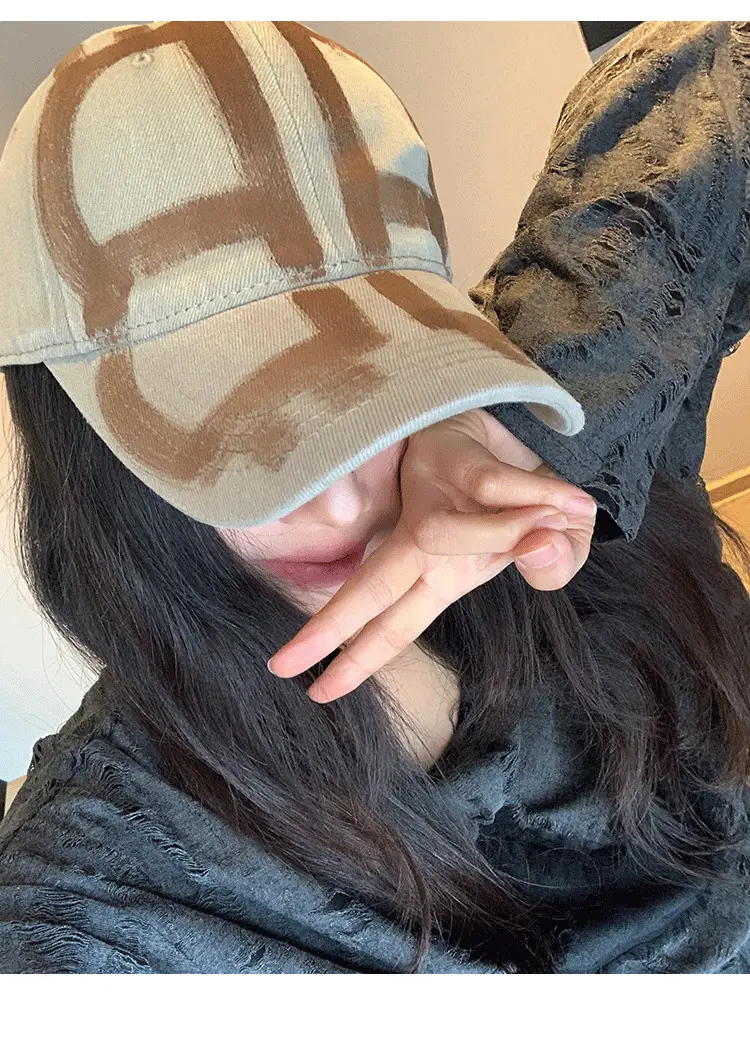 Women Baseball Cap with Letter Design Summer Wear — feature 9