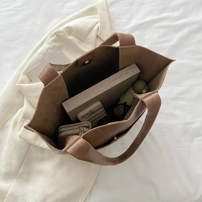 Retro Large Capacity Tote Bag for Women 2026 - Image 6
