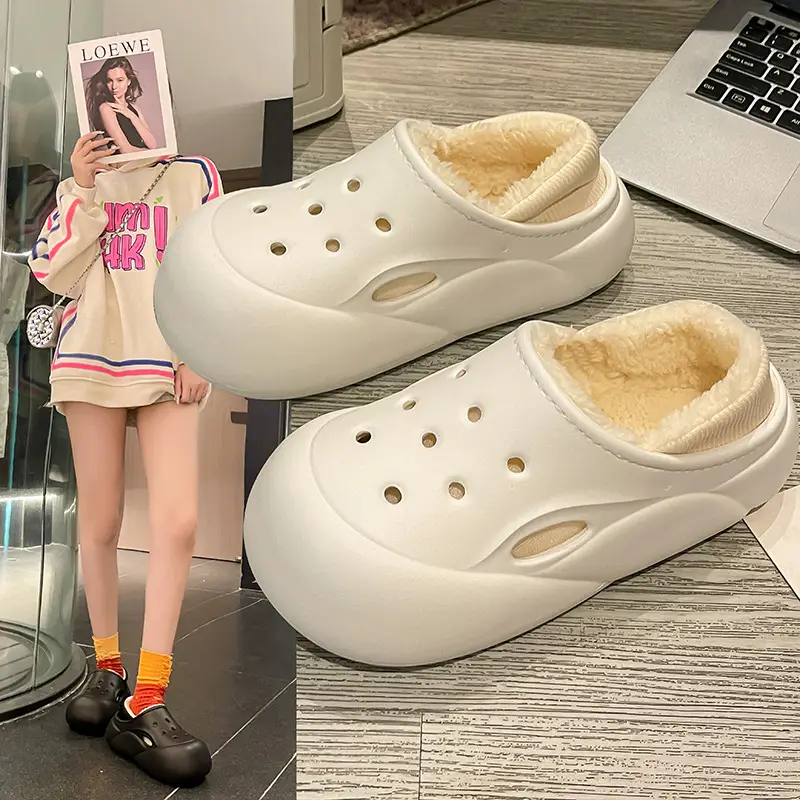 EVA Couple Cotton Slippers Women Winter 2024 New Home Indoor Warm Shoes Thick Sole fleece-lined Hole Shoes Women - Image 5