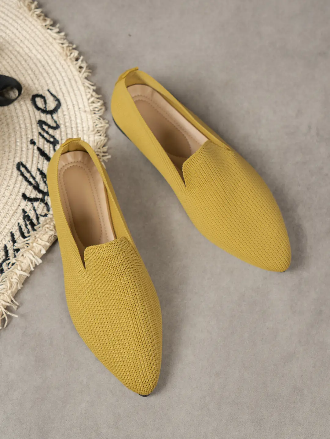 Plus Size European and American Style Women's Fashionable Casual Versatile Pointed Toe Pure Color Soft Sole Slip-On Knitted Flats Shoes — feature 10