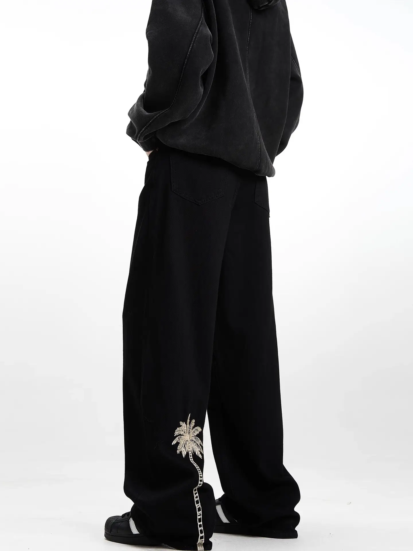 Men's Embroidered Black Straight Jeans Autumn Winter — feature 2