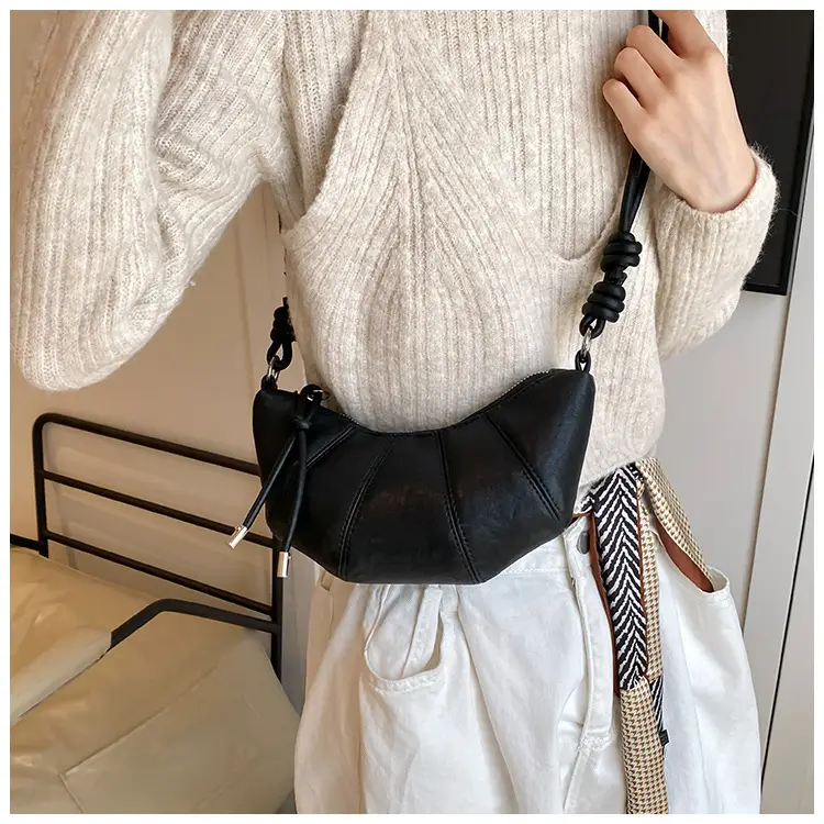 Black Leather Shoulder Bag for Women 2024 — feature 17