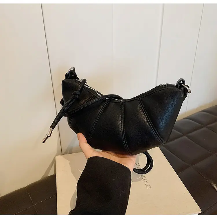 Black Leather Shoulder Bag for Women 2024 — feature 24
