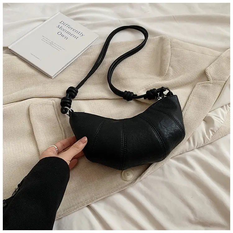 Black Leather Shoulder Bag for Women 2024 — feature 26