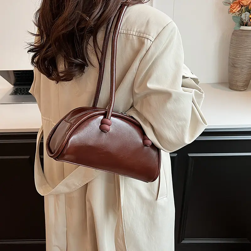 Black Leather Shoulder Bag for Women 2024 - Image 4
