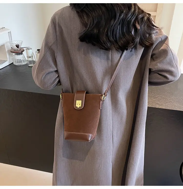 Korean Style Black Bucket Bag for Women 2026 — feature 22