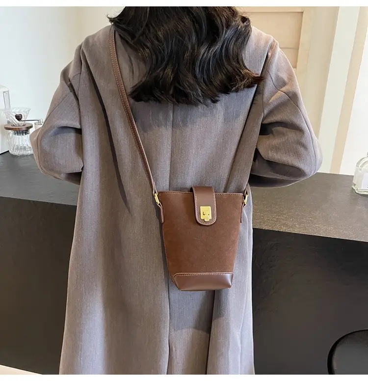 Korean Style Black Bucket Bag for Women 2026 — feature 24