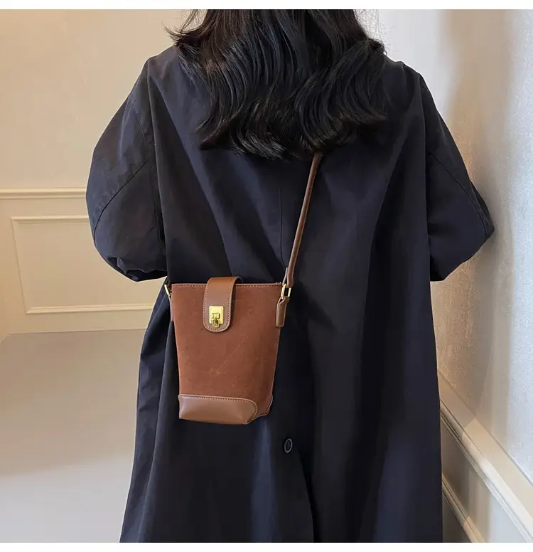 Korean Style Black Bucket Bag for Women 2026 — feature 43