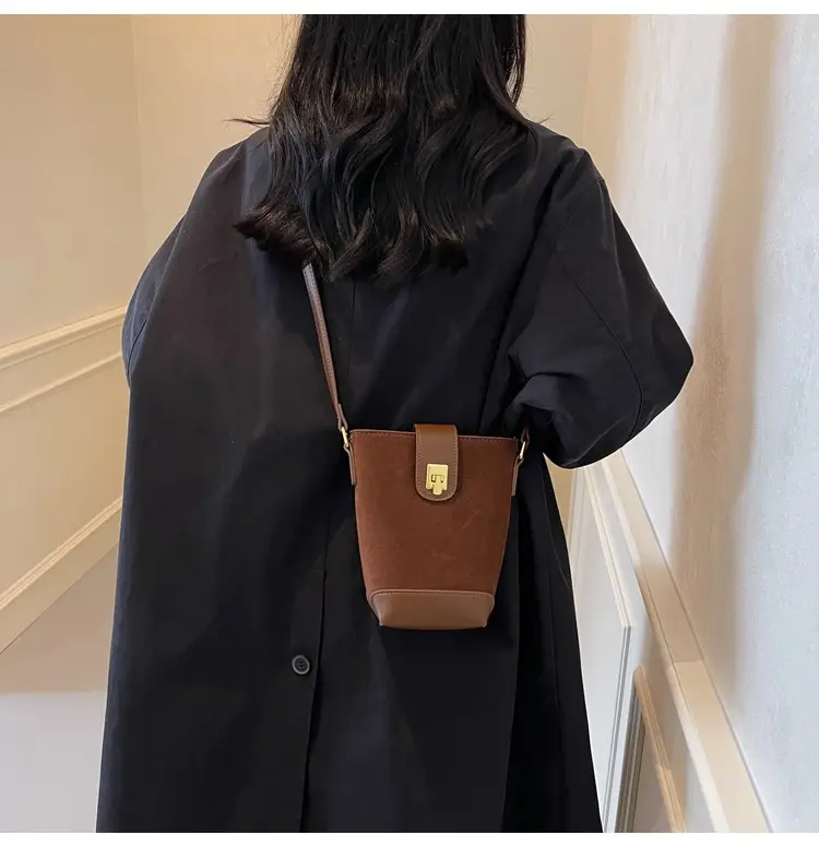 Korean Style Black Bucket Bag for Women 2026 — feature 45