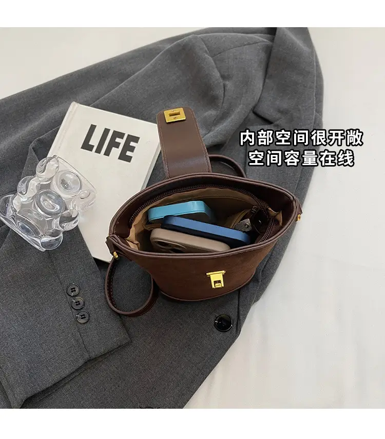 Korean Style Black Bucket Bag for Women 2026 — feature 9