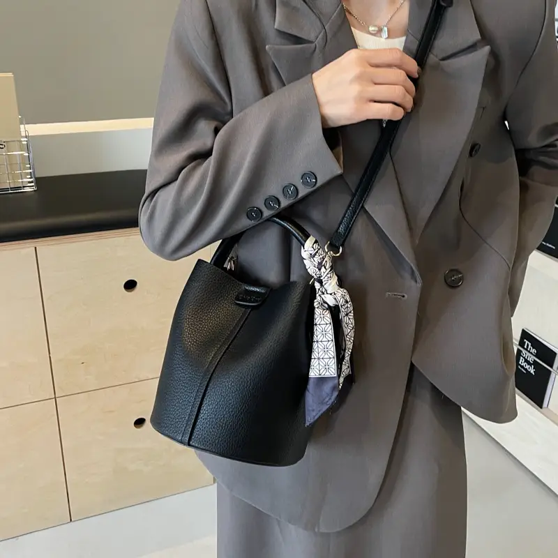 Women's Korean Style Shoulder Crossbody Bag Black 2024 - Image 8