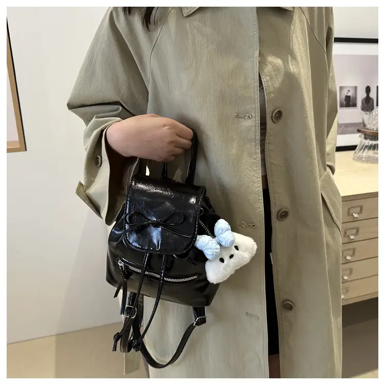 Silver Bow Shoulder Backpack for Women Autumn 2024 — feature 18