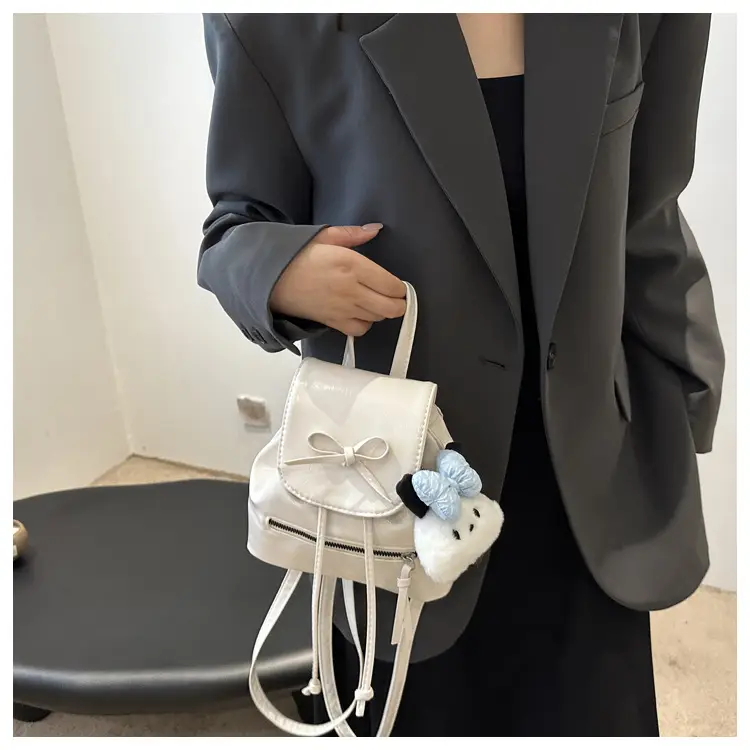 Silver Bow Shoulder Backpack for Women Autumn 2024 — feature 9