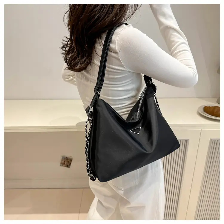 Black Nylon Shoulder Bag Women 2024 New Fashion — feature 12
