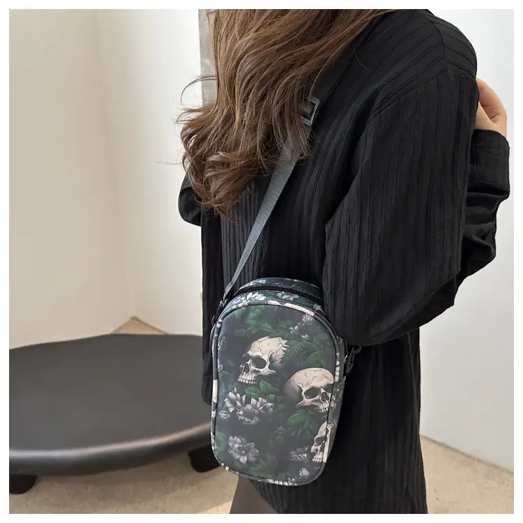 Cool Hot Girl Skull Printed Shoulder Bag Women 2024 — feature 10