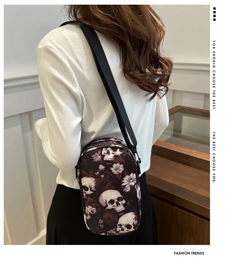 Cool Hot Girl Skull Printed Shoulder Bag Women 2024 — feature 2